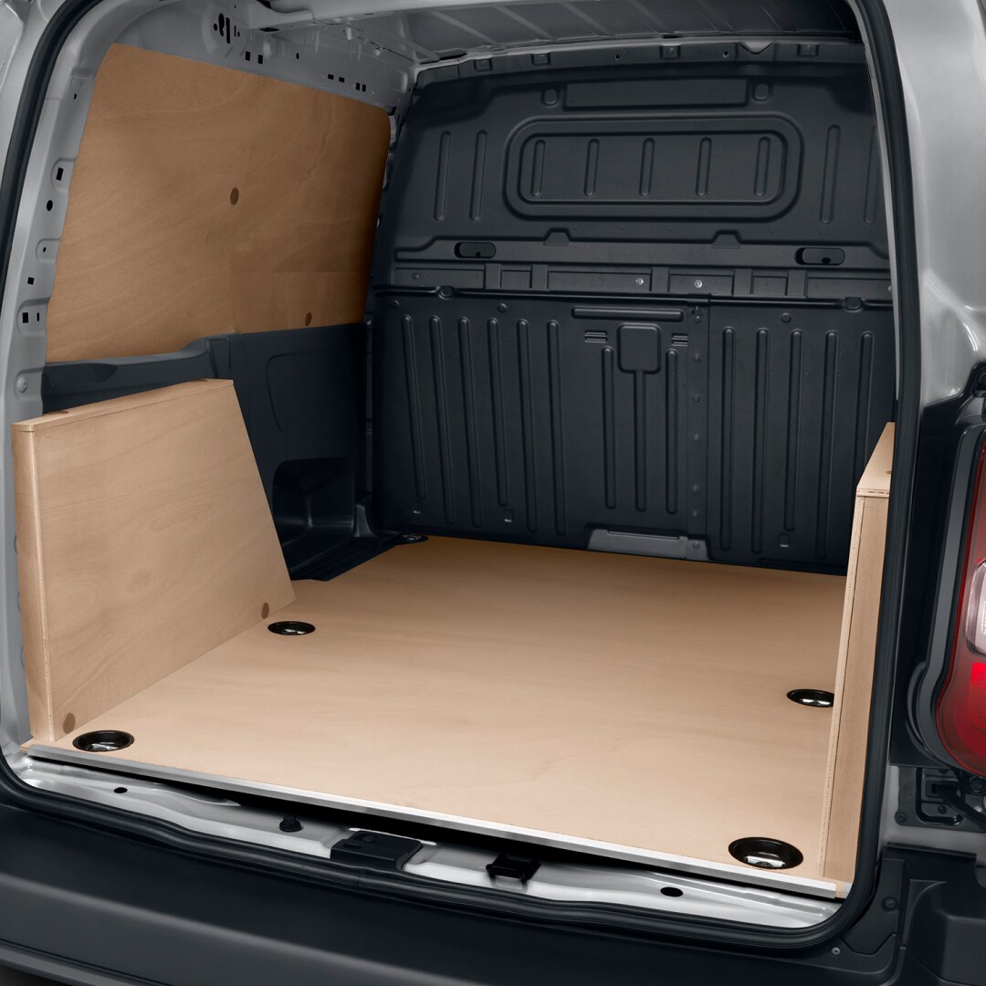 Aménagement bois de l'espace de chargement PEUGEOT Partner